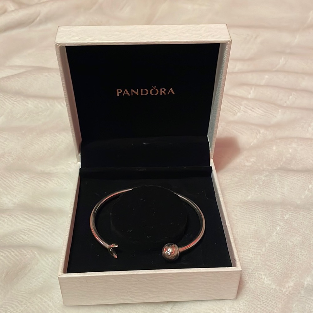 Pandora open bangle